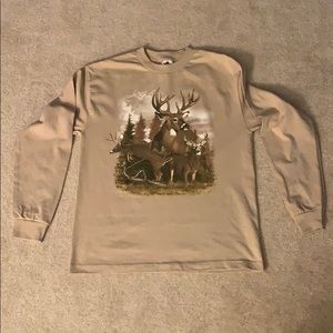 Long sleeve t-shirt